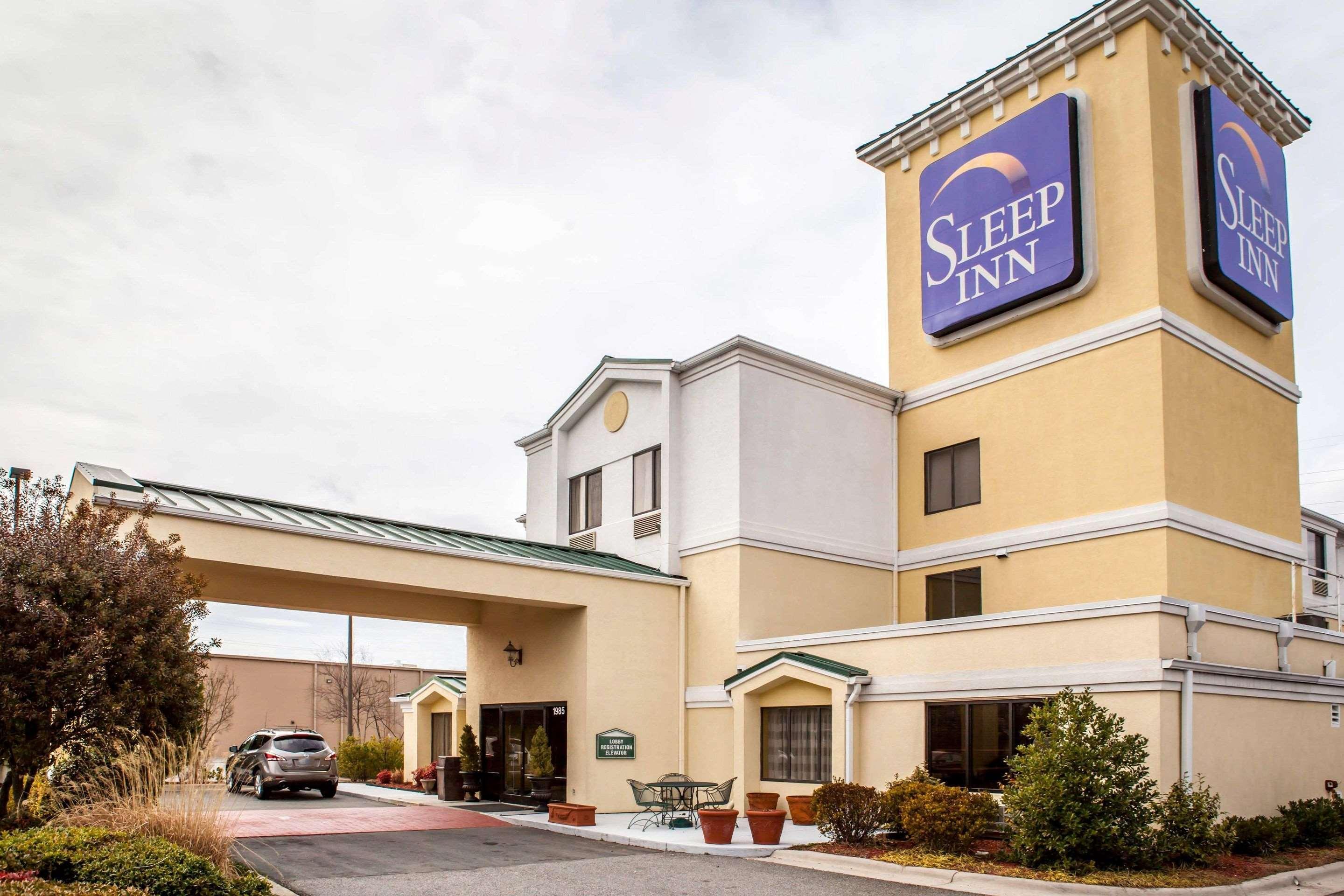 Sleep Hanes Mall 2* Winston-Salem